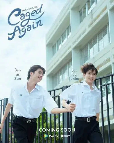 caged-again-the-series-2024-hinh-anh-1 Caged Again The Series poster hai nam chính nắm tay chạy trước trường