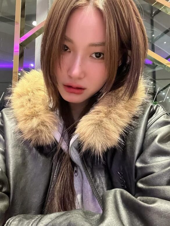 JingJing Prariyapit Yu là ai