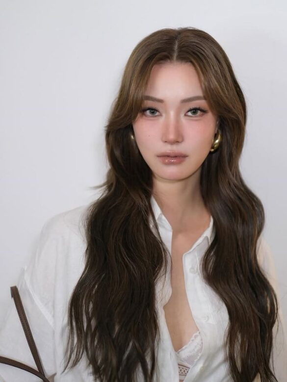 Profile JingJing Prariyapit Yu
