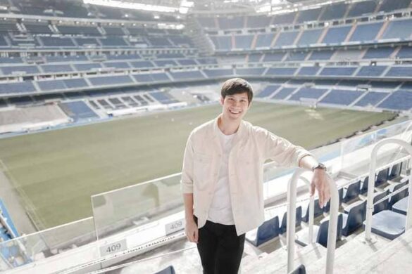 Tiểu sử Baan Nakhun Rojanai