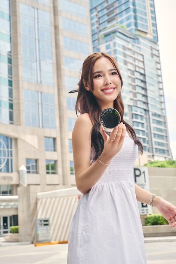 Tiểu sử Mook Sirinrat Vidhyaphum
