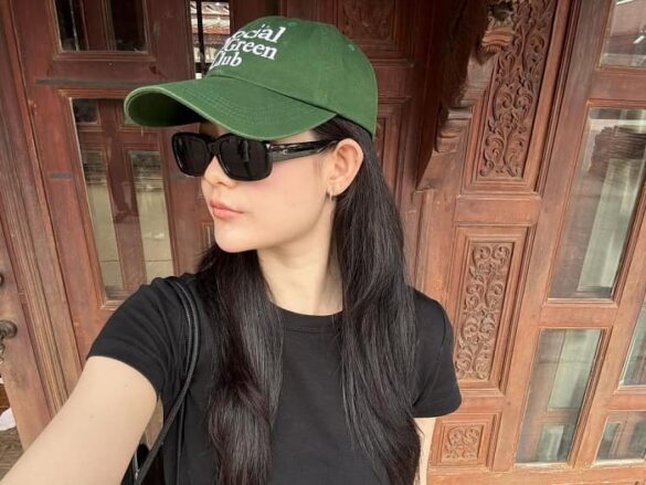 Tiểu sử Ella Neelasha Dorling