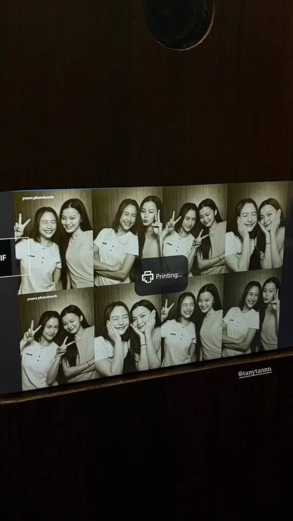 TanYuyu chụp photobooth đen trắng với loạt tạo dáng đáng yêu