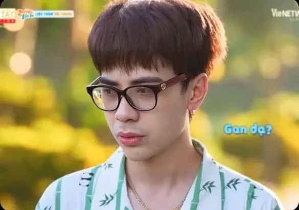de-thuong-anh-quang-hung-masterd-dim-1 Ảnh dìm dễ thương Quang Hùng MasterD đeo kính ngơ ngác
