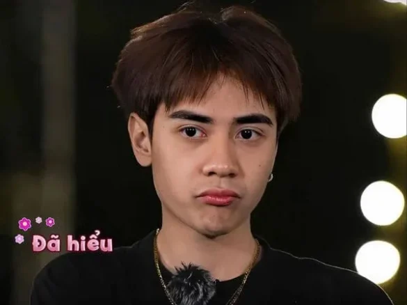 de-thuong-anh-quang-hung-masterd-dim-2 Quang Hùng MasterD mím môi "Đã hiểu", ảnh dìm dễ thương