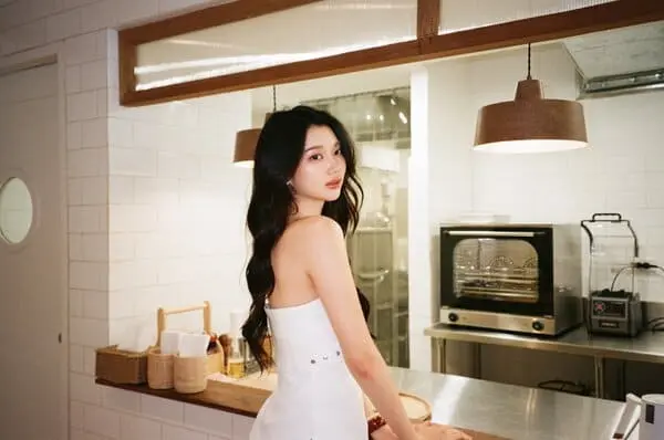 Yoghurt Yosita Wasuphiruk diễn xuất